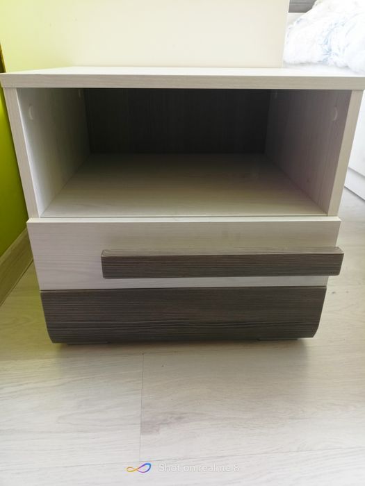 Szafa dwudrzwiowa 90 cm do pokoju