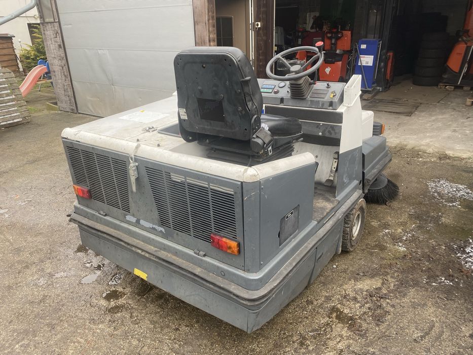 Zamiatarka spalinowa Dulevo 120 DK 2011r. Diesel z Niemiec