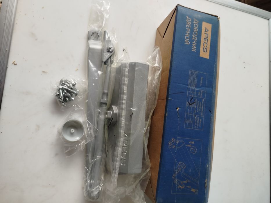 Доводчик Apecs DC-20.4/1050/100-A1 SL