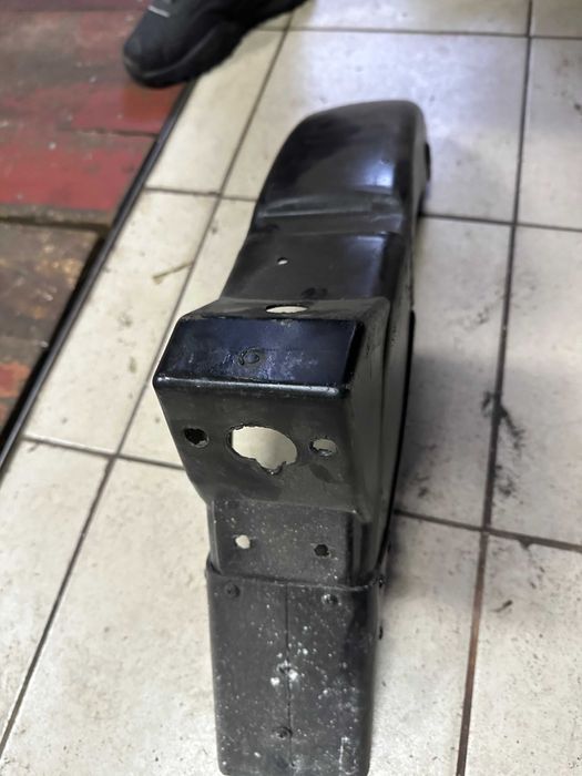 Заднее крило МОТО "Мустанг"