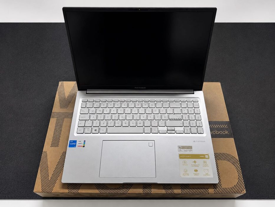 ASUS Vivobook 16 F1605ZA