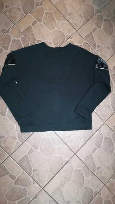 Bluza z cekinami S elegancka czarna