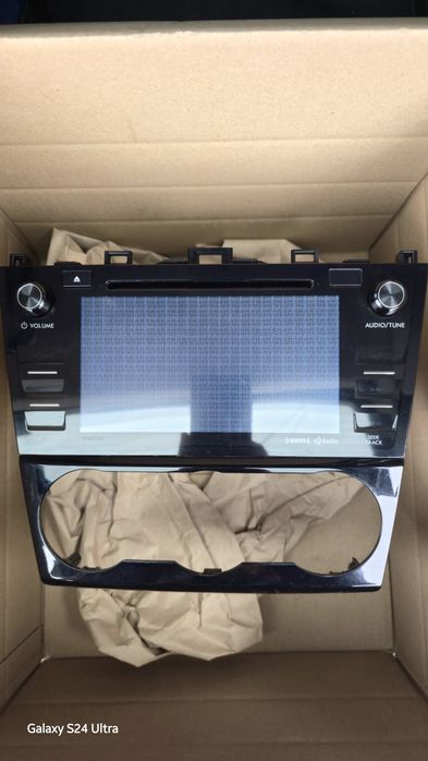 Subaru forester sj штатна магнітола