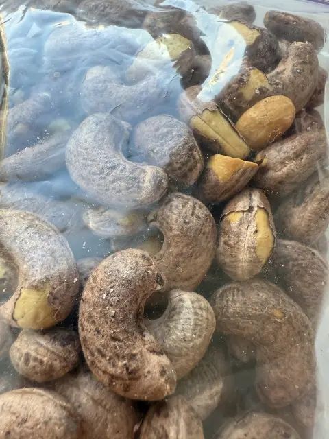 Кеш’ю смажений солоний у шкарлупі W180 1 кг Кешью жареный солёный