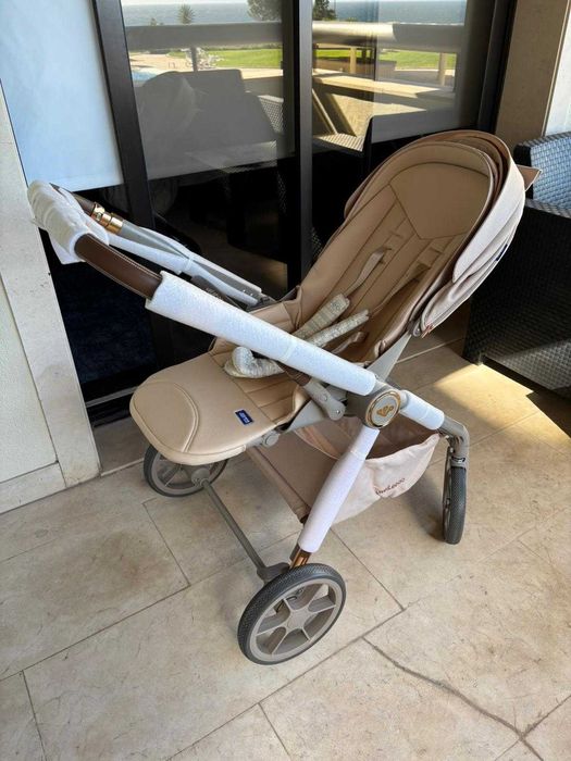 carrinho de bebê novo trio