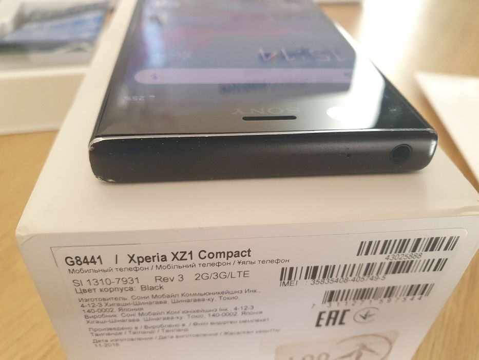 Sony Xperia XZ1 Compact в оригіналі  G8441