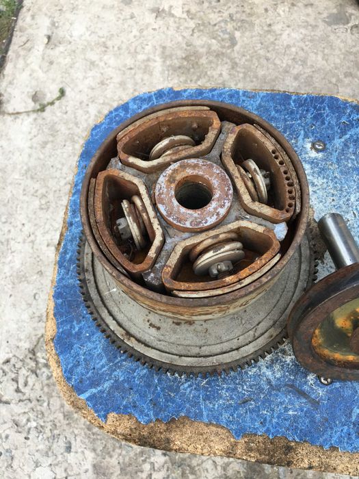 Сцепление с маховиком комлект двигателя УД-25 УД-2 мотоблока мтз СССР