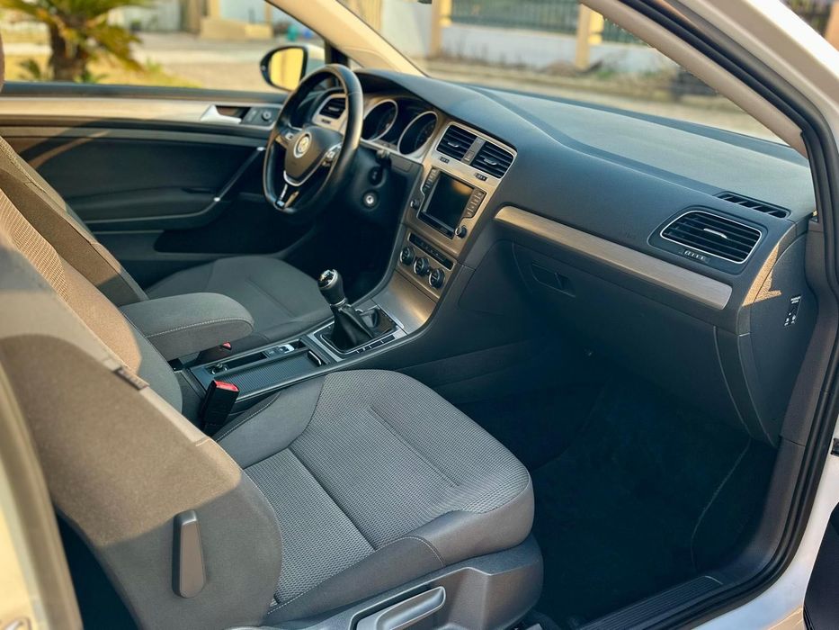 VW Golf Variant 1.6 TDI