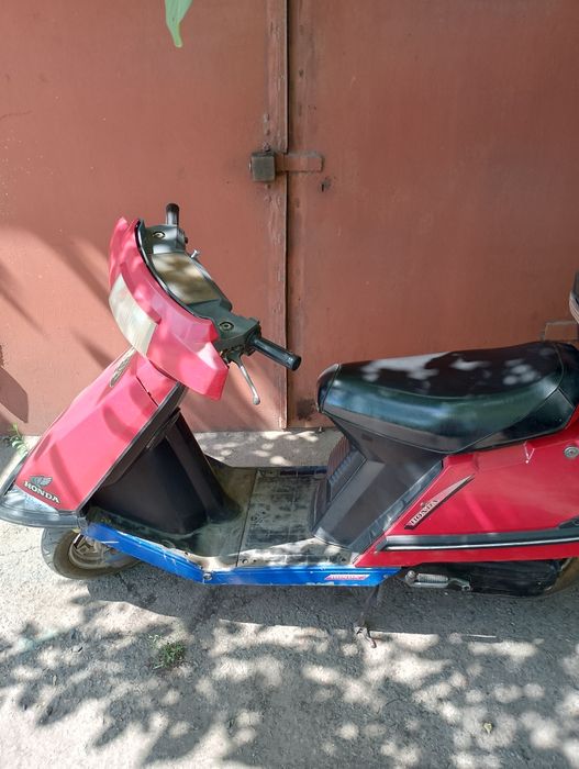 Продам робочій скутер