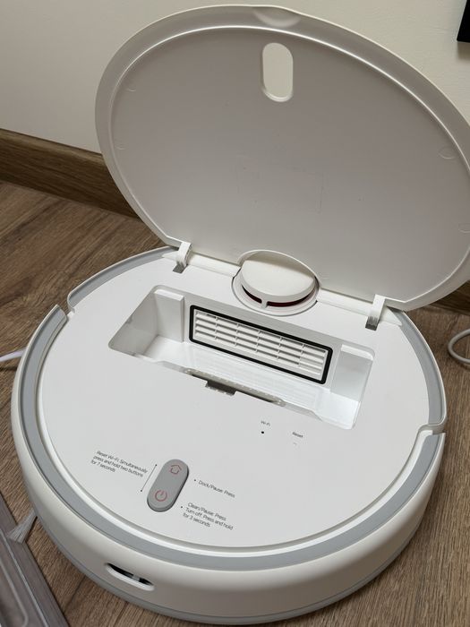 Робот-пилосос Xiaomi Mi Robot Vacuum-Mop 2 Pro White BHR5044EU