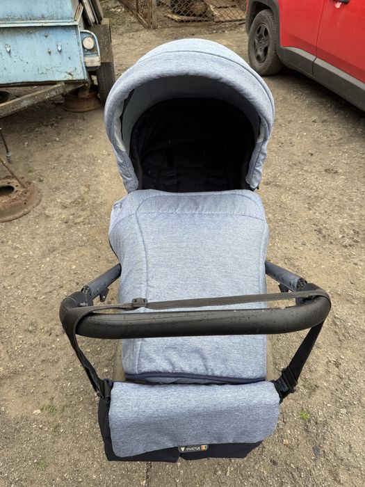 Коляска 2 в 1 Invictus