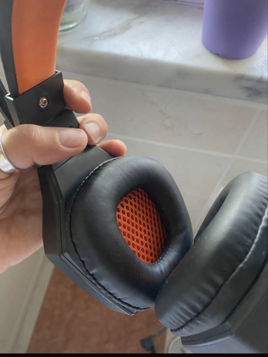 Auscultadores como novos