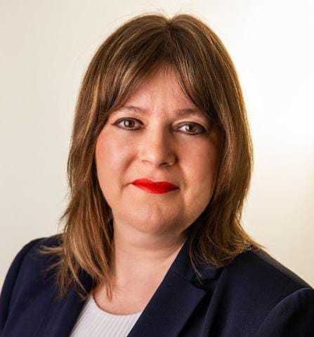 Psycholog, hipnoza, terapia par, TSR, badania na otępienie, Tomatis.