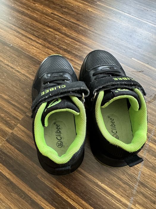Кросівки  Clibee
