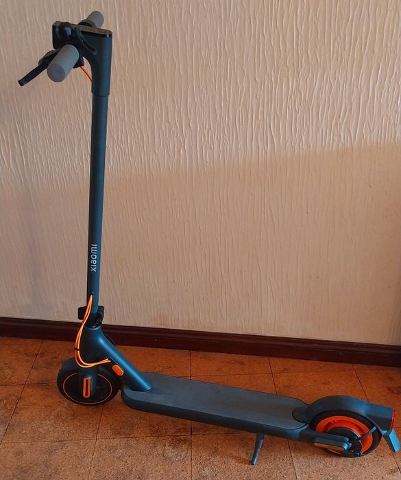 Trotinete XIAOMI electric Scooter 4 GO