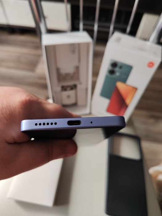 ИГРОВОЙ Xiaomi redmi note 13pro, память 8+8-256гиг,как новый.