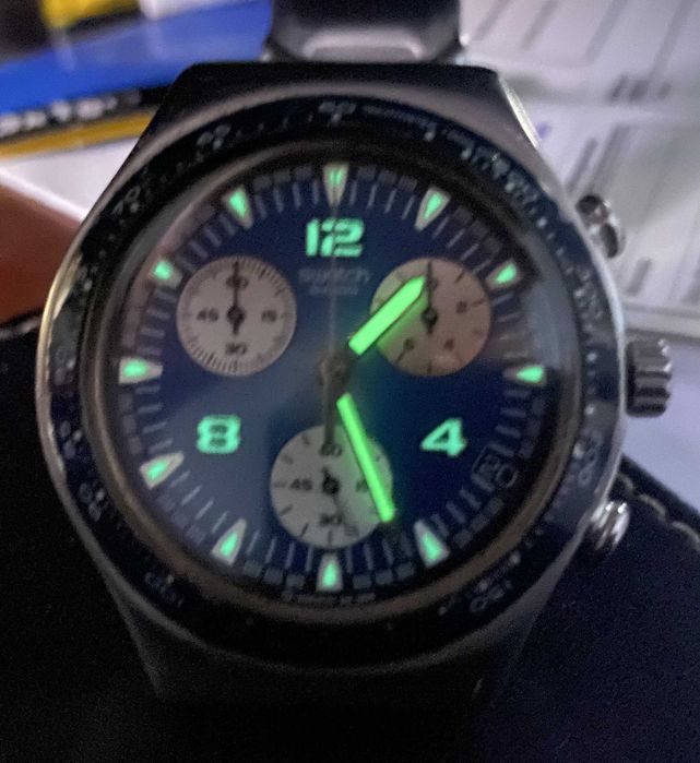 Relógio Swatch em aço inoxidável com Cronómetro