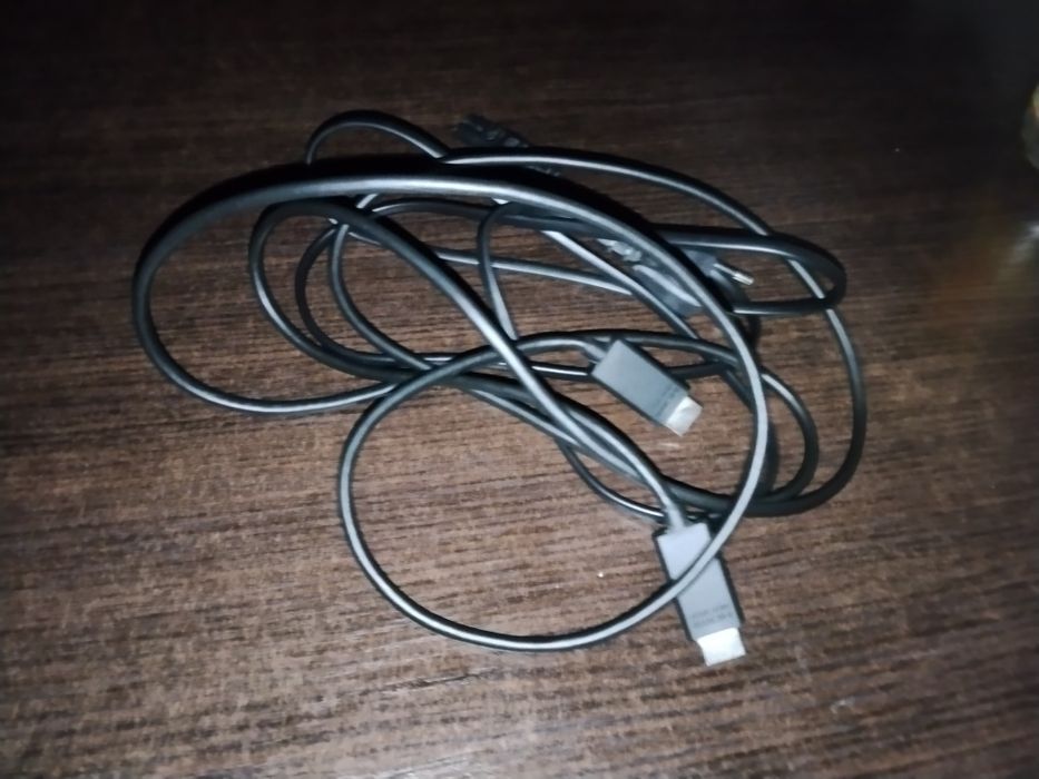 Xbox Series S + 2 pady + pełne okablowanie i oryginalne pudełko