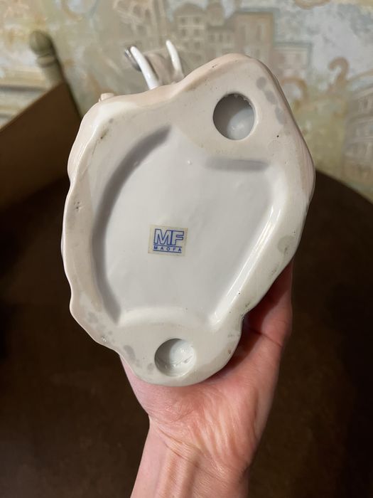 Фарфоровые статуэтки.Дама с веером,Первая Книга,Слоники.Полонне,Maofa