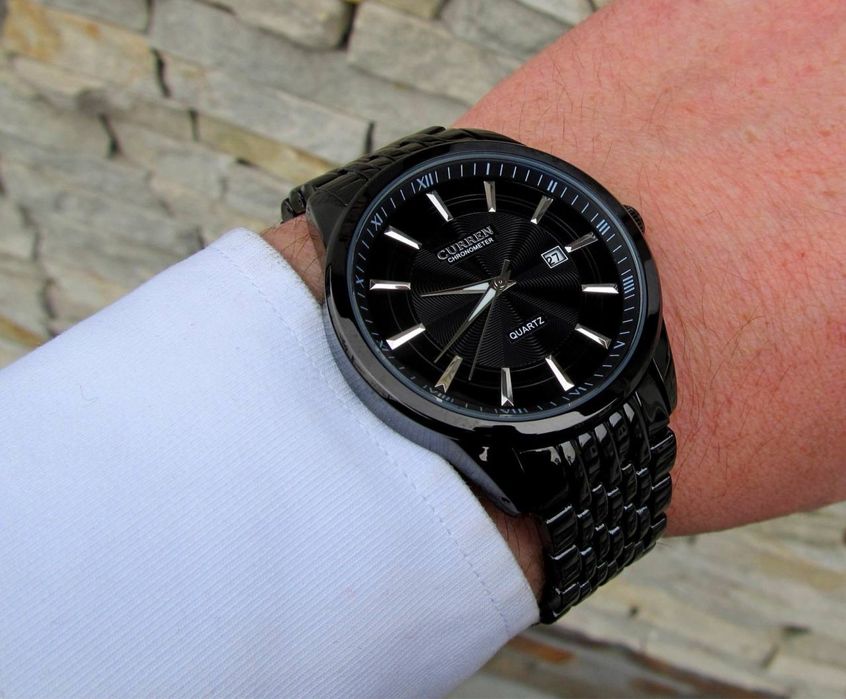 Новенький годинник Curren