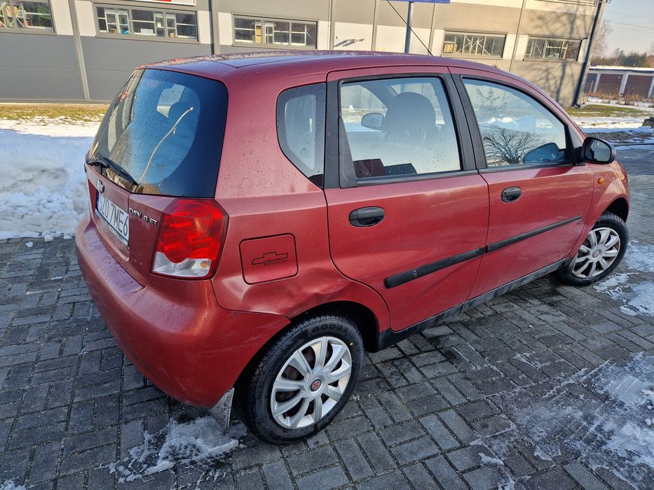 Chevrolet AVEO 1.2 nowe opony i sprzeglo, maly przebieg