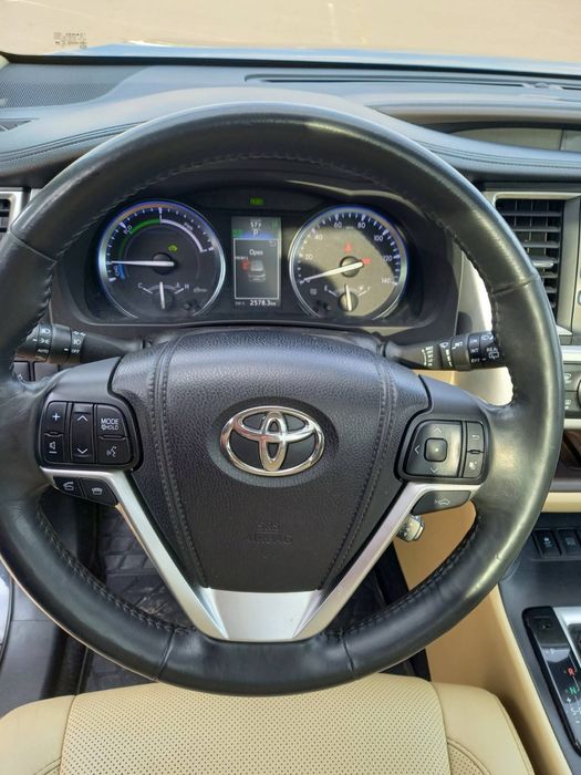 Toyota Highlander Hybrid 2015 Limited + Панорама