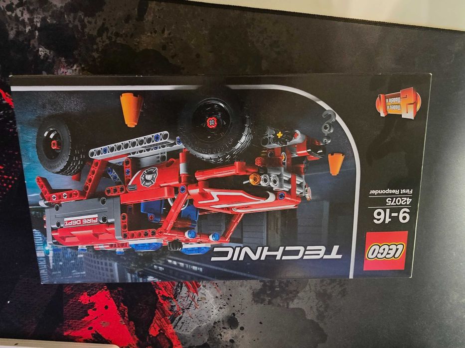 Lego Technic 42075 First Responder