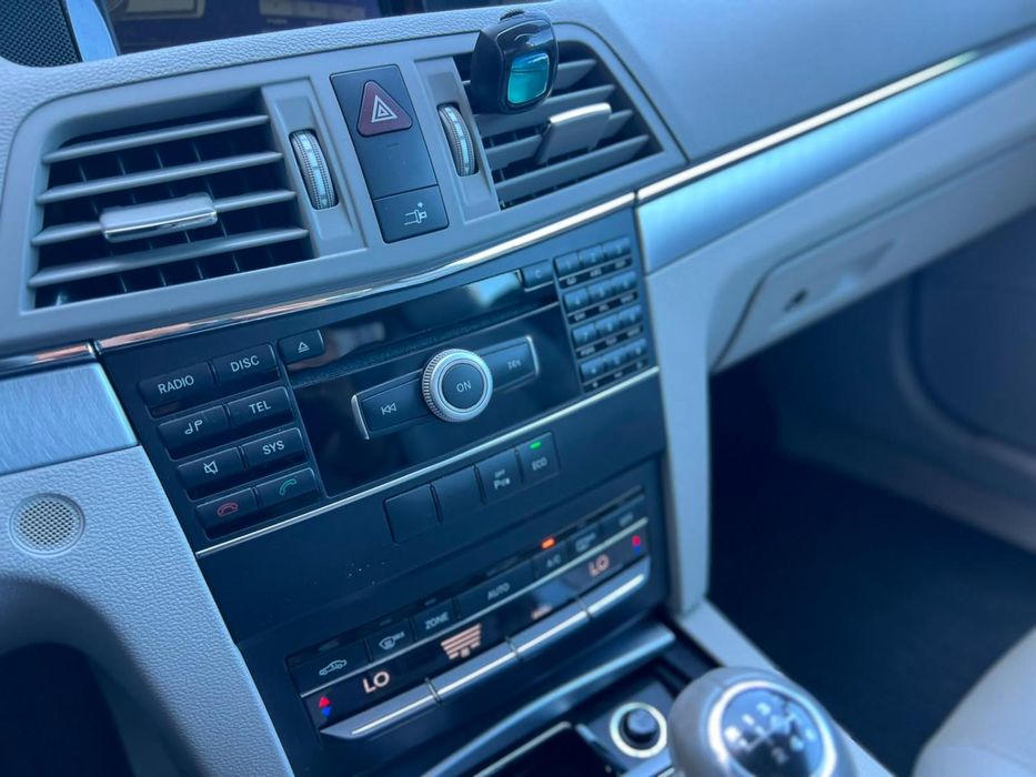 Mercedes-Benz E 200 CGi Avantagarde BlueEfficiency