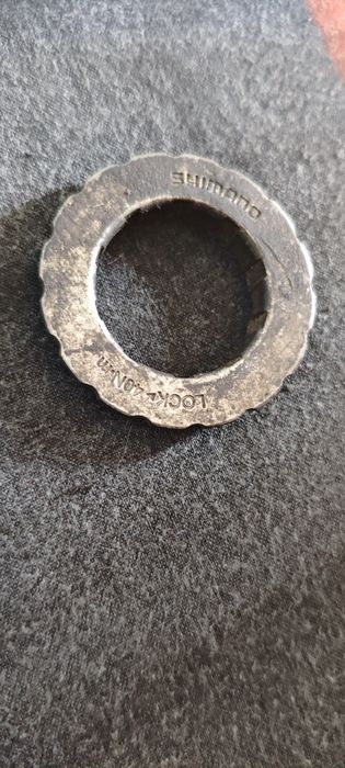 Гайка center lock вело Shimano