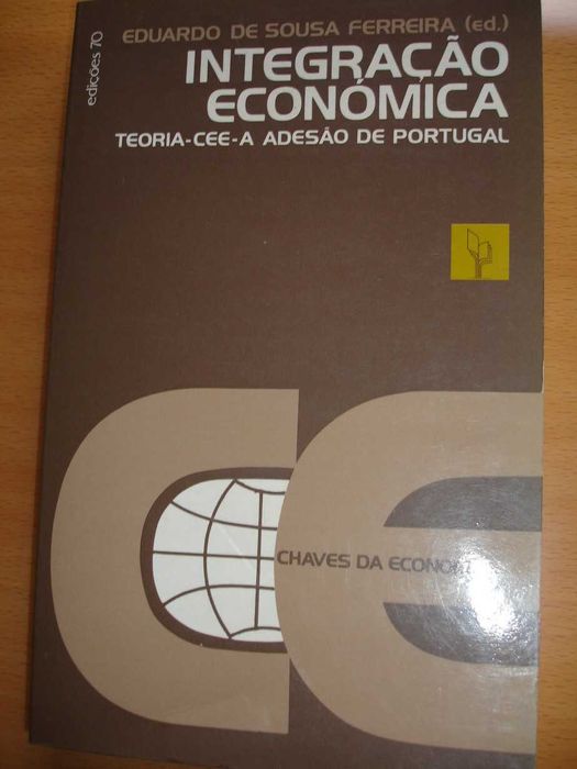 Lote de Livros de Gestão e Economia