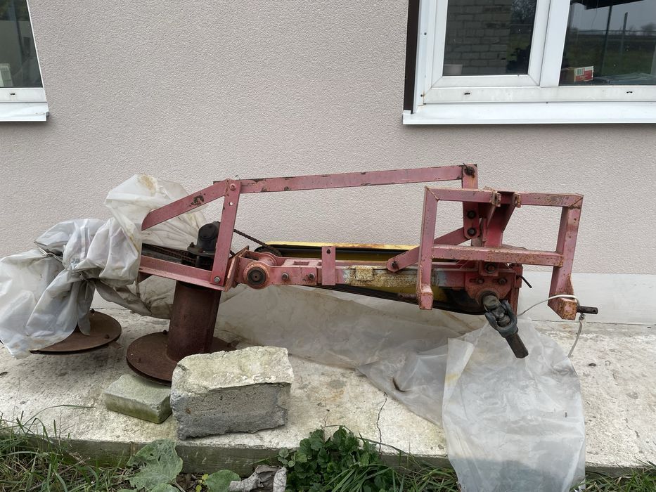 Продам косарку (косилку)