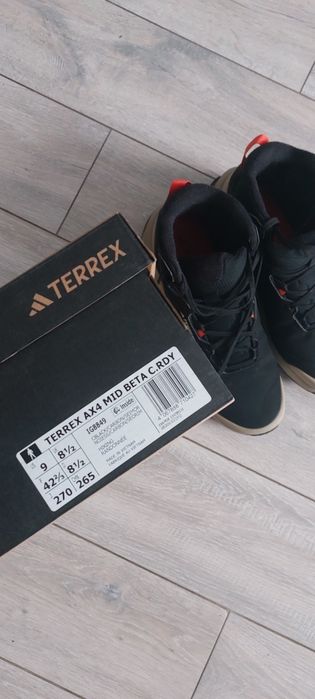 Зимові чоловічі черевики Adidas Terrex