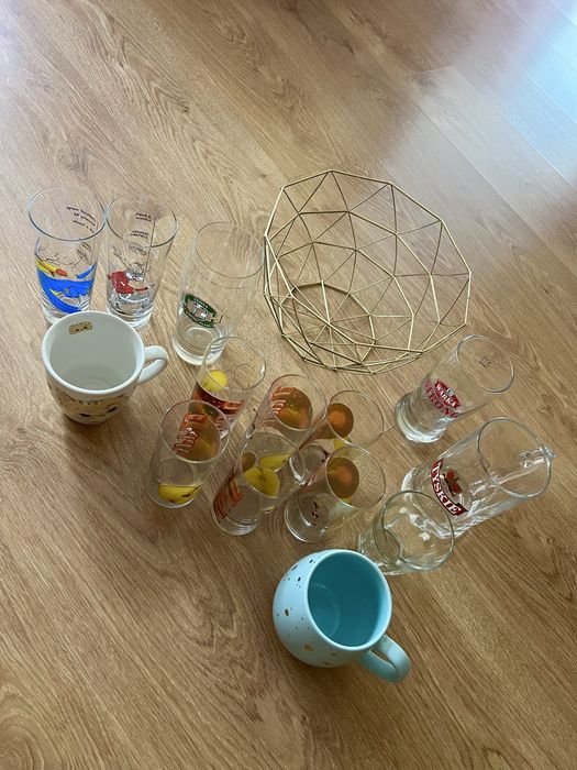 Paka kubków i szklanek oddam plus miska na owoce