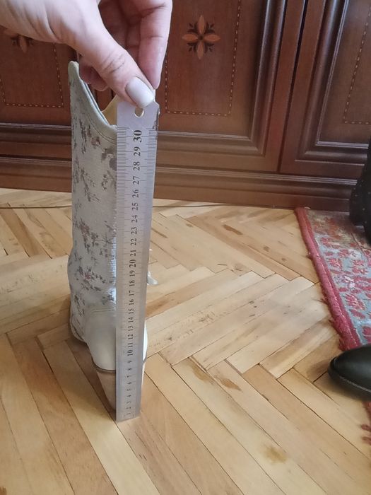 Ковбойки шкіряні, з метеликами