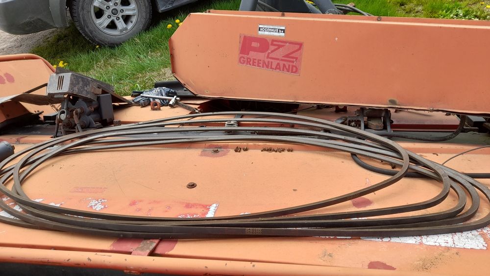 Sprężyny napinające ze śruba naciągająca PZ Grenland