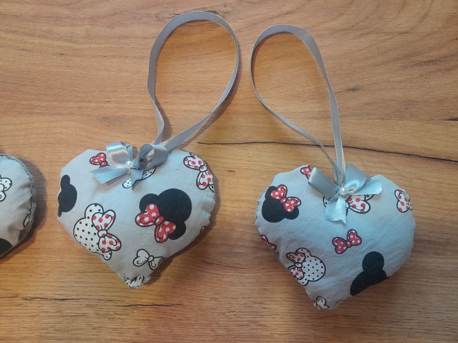 Nowa zawieszka Myszka Minnie Serduszko 12cm+wstążka