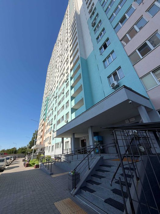 ЖК Одеський бульвар Чабани 2-й поверх 45 м2 ПОСУДОМИЙКА ПЕСИК+