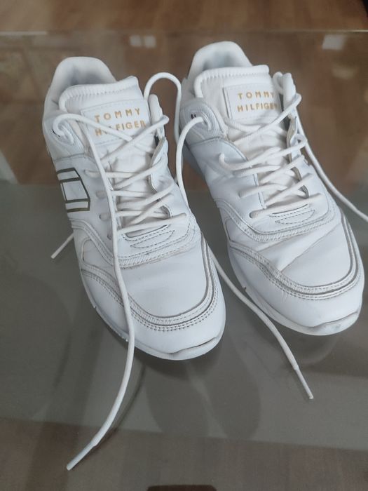 Damskie snikersy Tommy Hilfiger