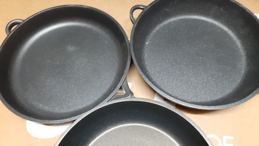 3 Frigideiras novas em ferro fundido