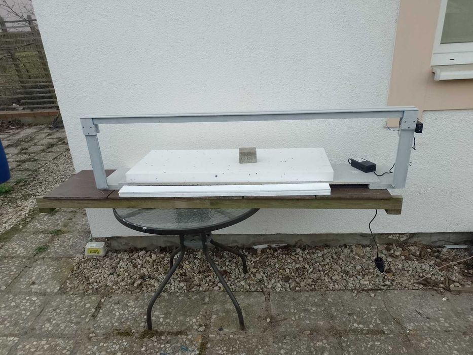 Gilotyna do styropianu i styroduru 135cm ,możliwość zasilania z akumulatora 18-21V Makita, Parkside,Dedra SAS  i inne