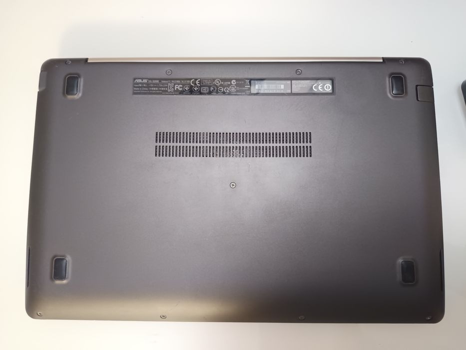 Portátil ASUS / Touchscreen / SSD 128GB
