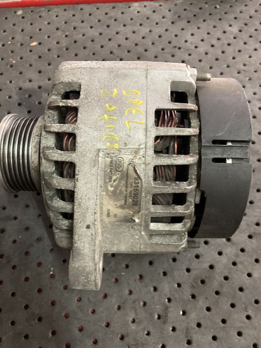 Alternador Opel Zafira B