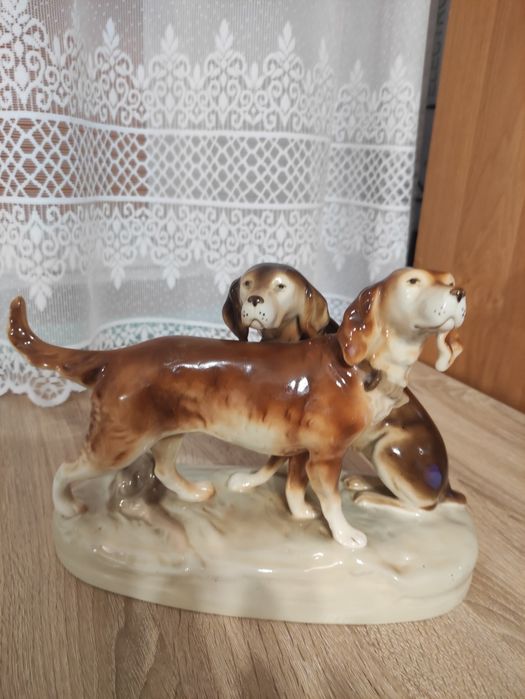 Porcelonwa figurka psów Royal Dux