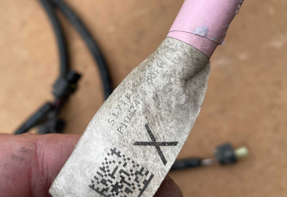 Проводка бампера заднего Tesla x 1032435-00-G Tesla mx проводка