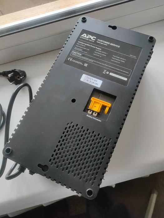 Безперебійник (UPS) - APC BV650I-GR 650VA, 375W