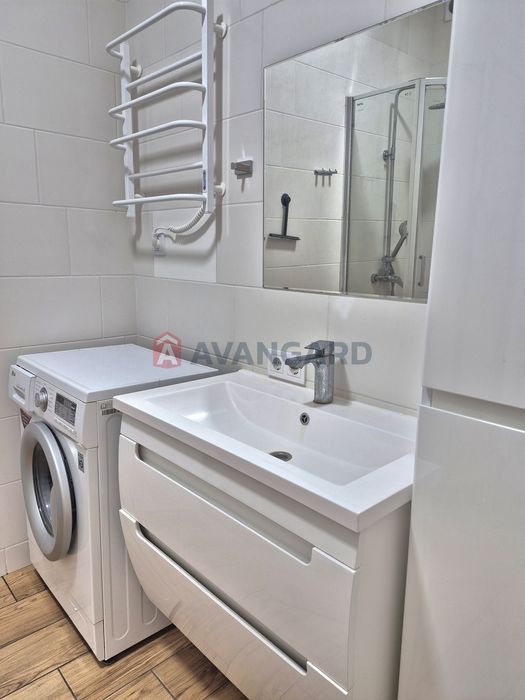 Оренда 1к.кв. 37м2 вул. Д. Луценко 2в