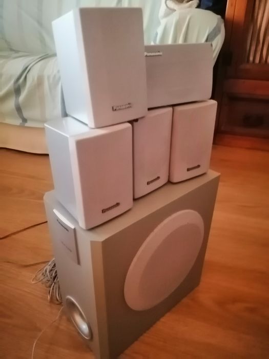 Colunas som Panasonic Surround 5.1