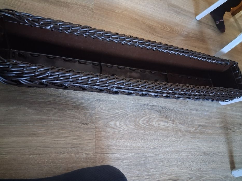 Балконне кашпо з ротангу