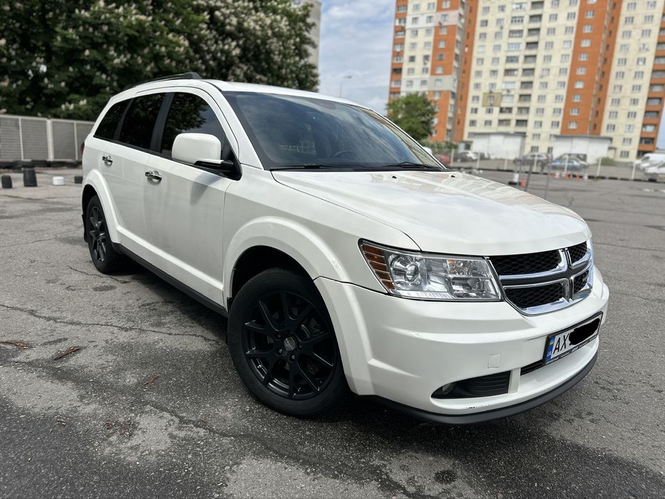 Продам DODGE JOURNEY