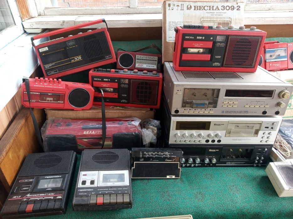 Магнитофон ссср касетный протон